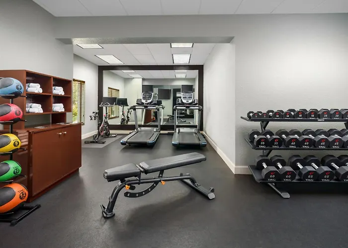 Homewood Suites Miami Airport/Blue Lagoon