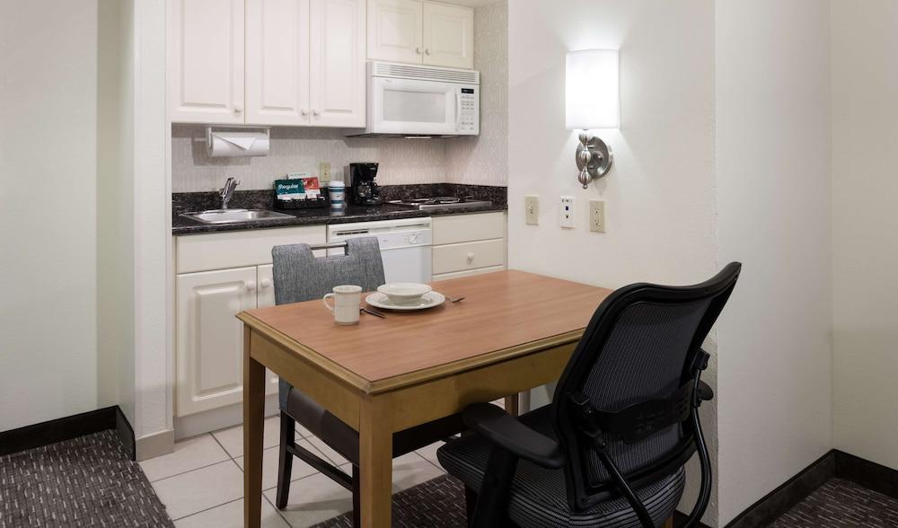 Homewood Miami Airport/blue Lagoon Hotel Miami Springs