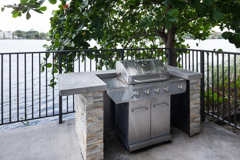 Homewood Miami Airport/blue Lagoon 3*