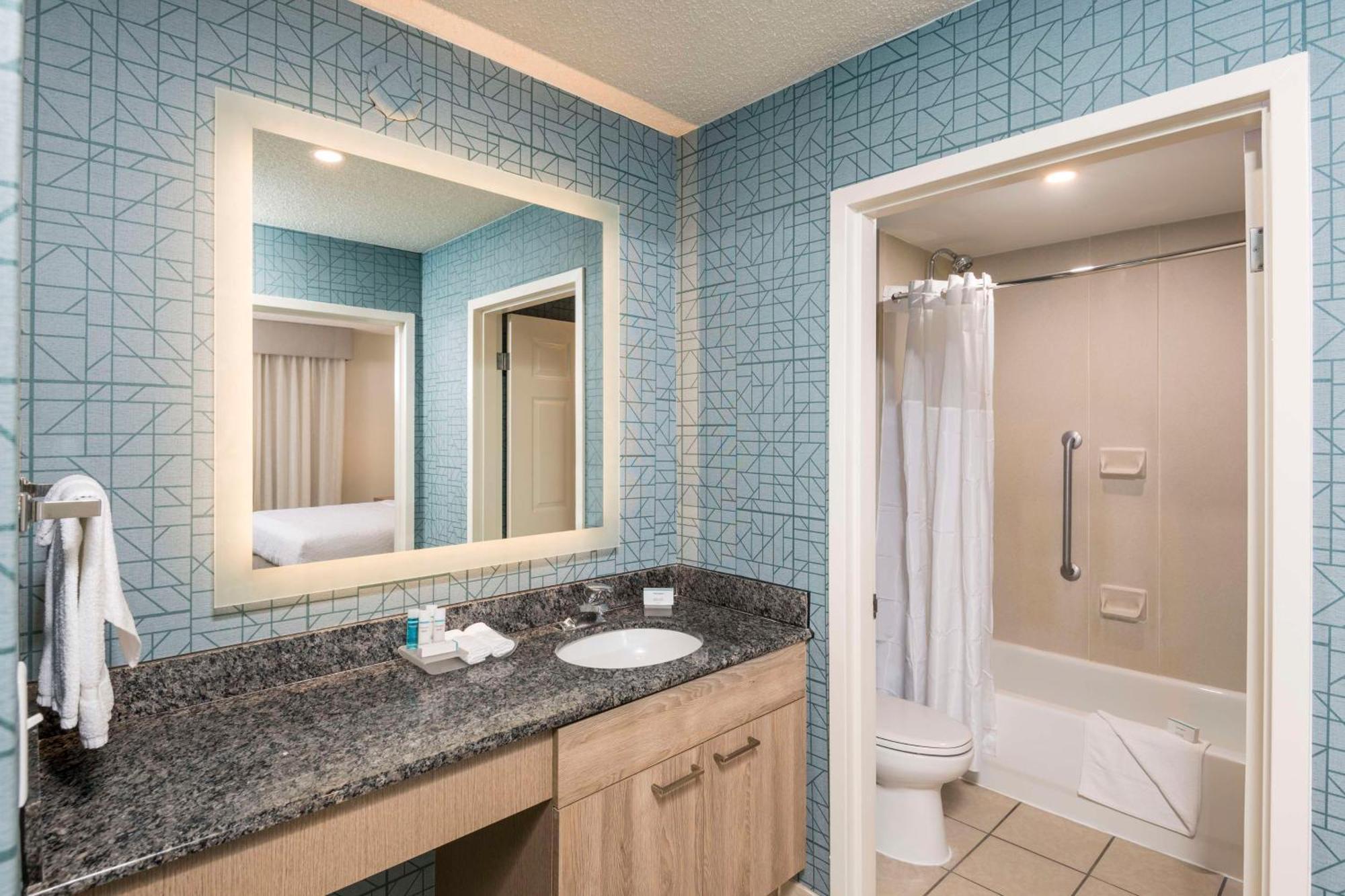Homewood Miami Airport/blue Lagoon Hotel