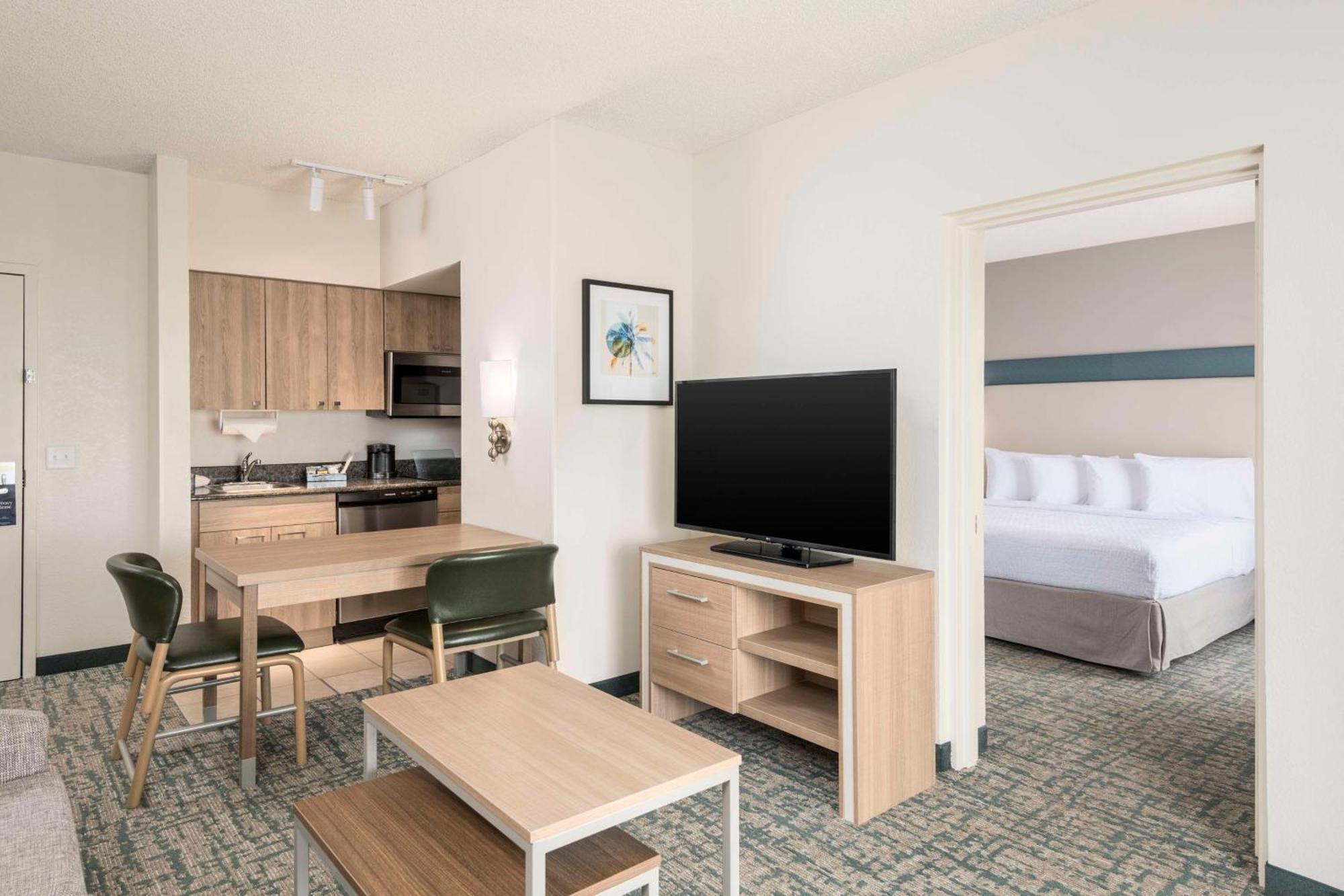 Homewood Miami Airport/blue Lagoon Miami Springs