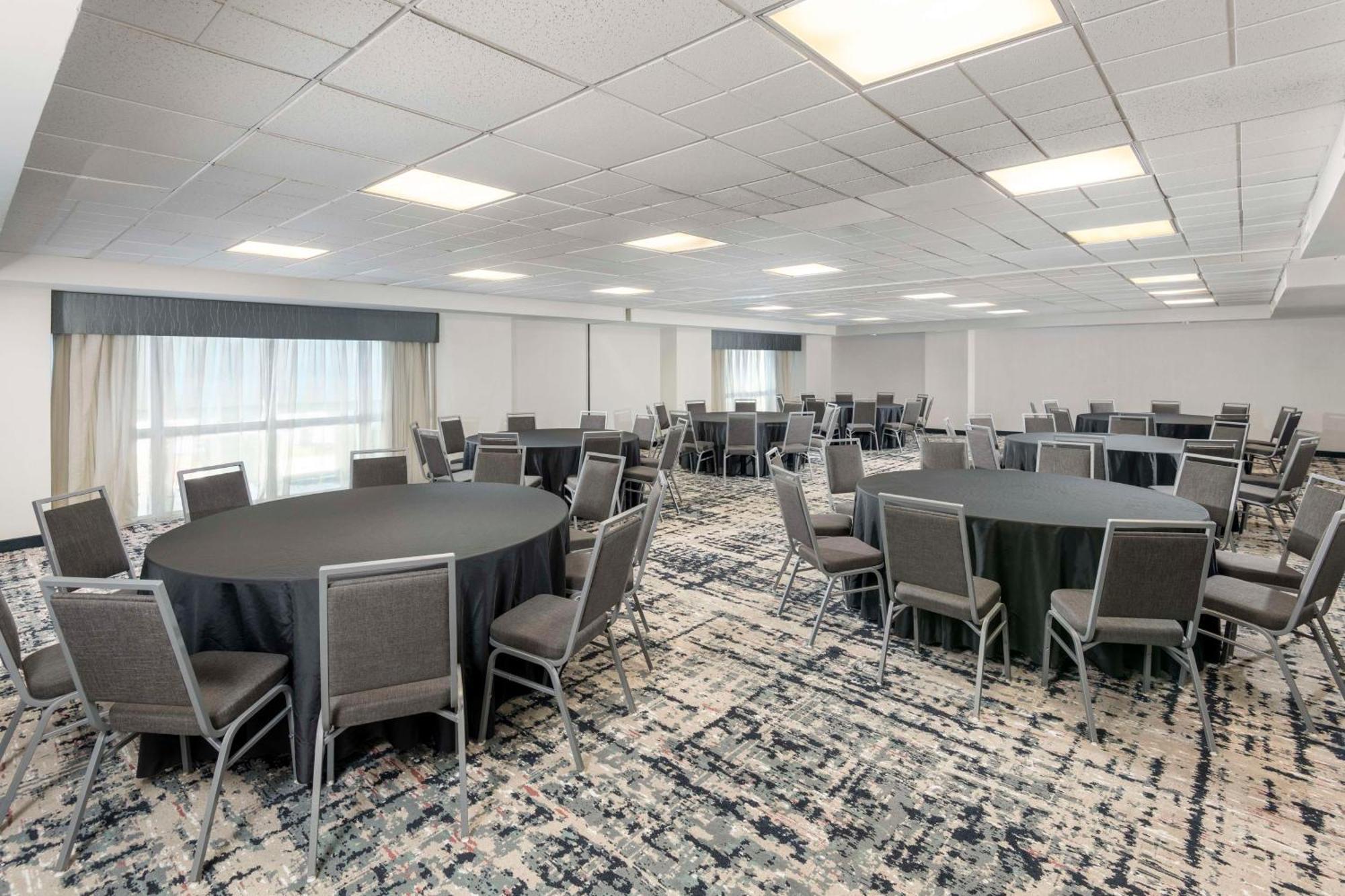 Homewood Miami Airport/blue Lagoon 3*