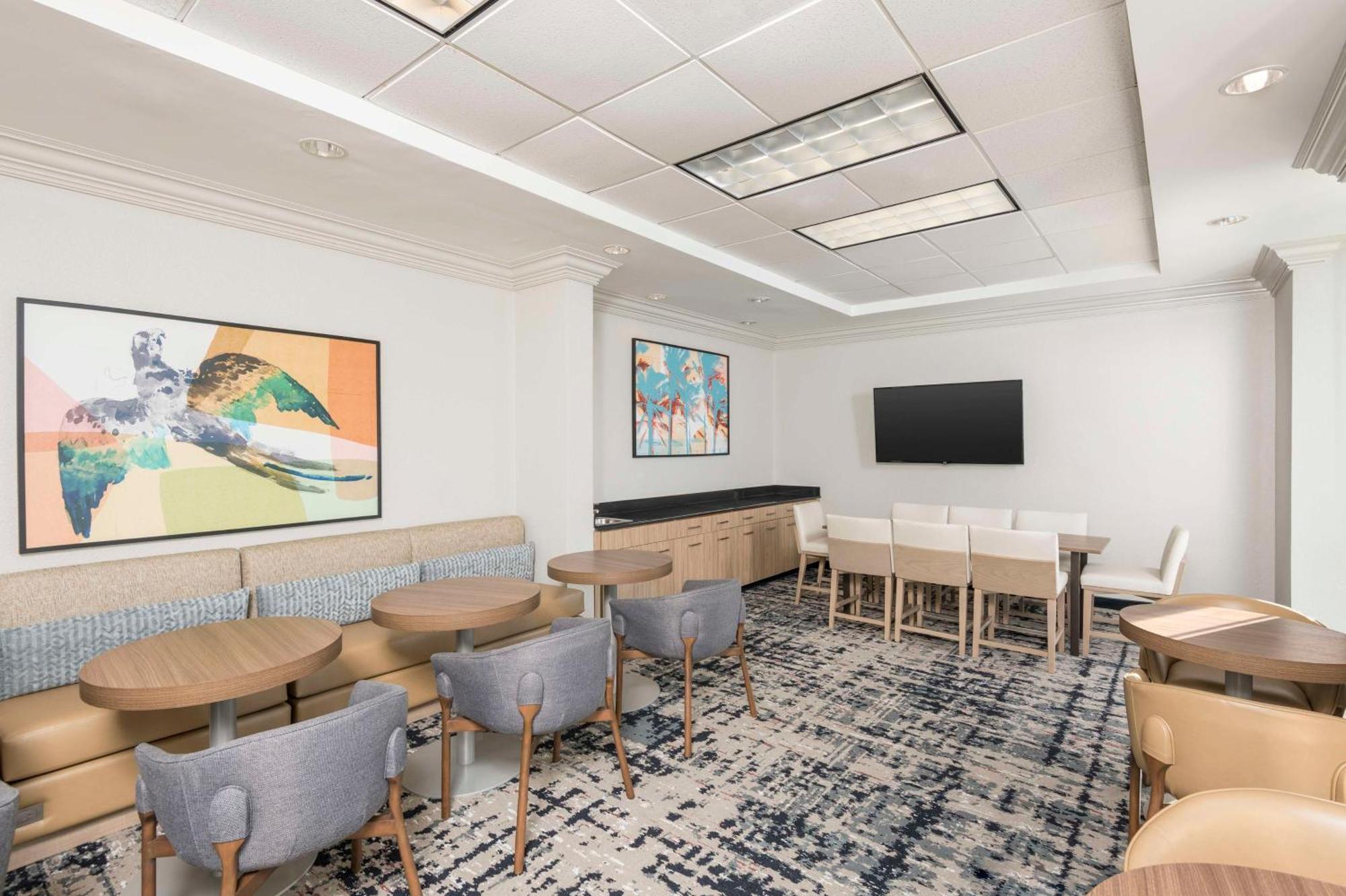 Hotel Homewood Miami Airport/blue Lagoon